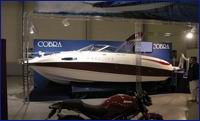 новая модель каютного катера COBRA 2150 Prestige